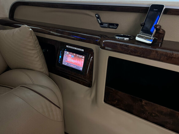 2018 Volkswagen Multivan T6, чёрный, 4200000 рублей - вид 22
