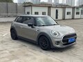 2020 Mini Hatch Cooper III (F55/F56) Рестайлинг, серый, 2050000 рублей - вид 2