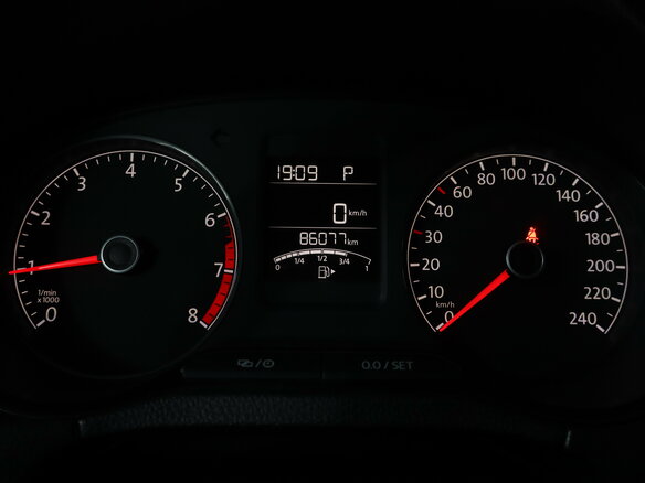 2019 Volkswagen Polo V Рестайлинг, красный, 1319000 рублей - вид 8