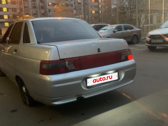 2006 Lada (ВАЗ) 2110, серебристый, 135000 рублей - вид 4