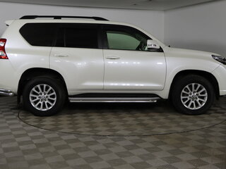 2013 Toyota Land Cruiser Prado 150 Series, белый, 2999990 рублей, вид 4