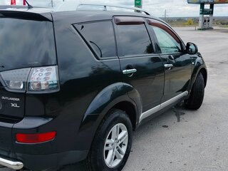 2008 Mitsubishi Outlander II, чёрный, 840000 рублей, вид 3