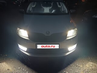 2015 Skoda Rapid I, серебристый, 800000 рублей, вид 3