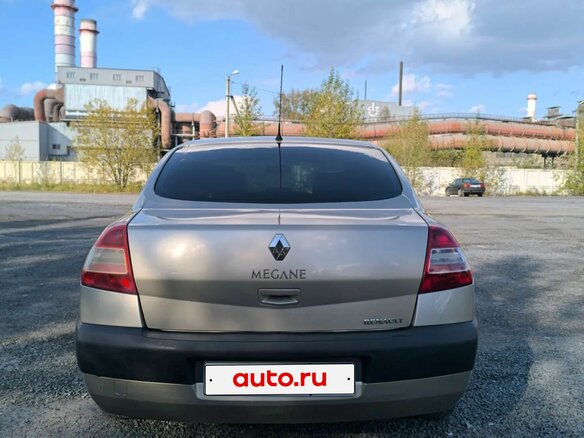 2006 Renault Megane II Рестайлинг, бежевый - вид 6