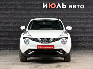 2015 Nissan Juke I Рестайлинг, белый, 1630000 рублей, вид 2