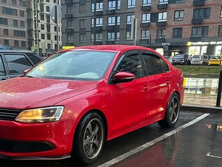 2013 Volkswagen Jetta VI, красный, 780000 рублей, вид 1