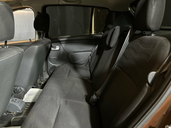 2013 Renault Sandero Stepway I, коричневый, 575000 рублей - вид 12