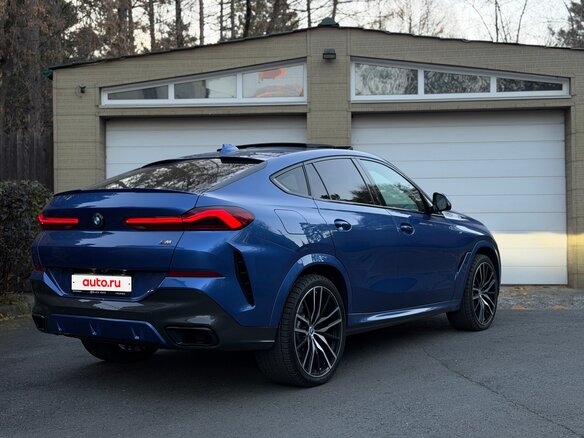 2019 BMW X6 30d III (G06), синий, 6950000 рублей - вид 2