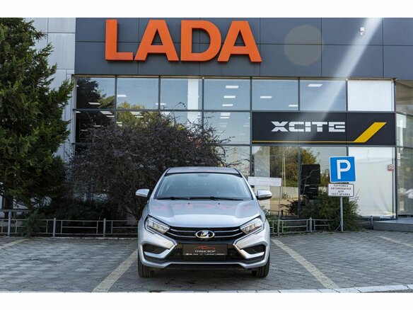 2026 Lada (ВАЗ) Vesta I Рестайлинг (NG), серебристый, 1755000 рублей - вид 2