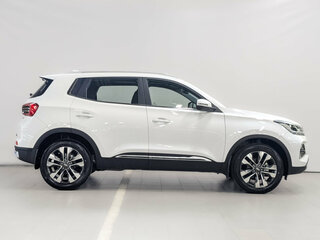 2023 Chery Tiggo 4 Pro I Рестайлинг, белый, 1670000 рублей, вид 4