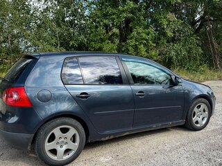 2004 Volkswagen Golf V, синий, 460000 рублей, вид 3