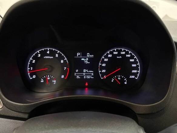 2021 Hyundai Solaris II Рестайлинг, белый, 1560000 рублей - вид 11