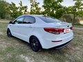 2016 Kia Rio III Рестайлинг, белый, 780000 рублей - вид 4