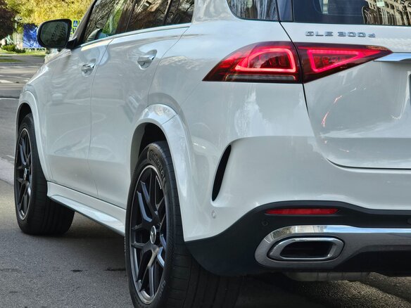 2021 Mercedes-Benz GLE 300 d II (V167), белый, 6555000 рублей - вид 13