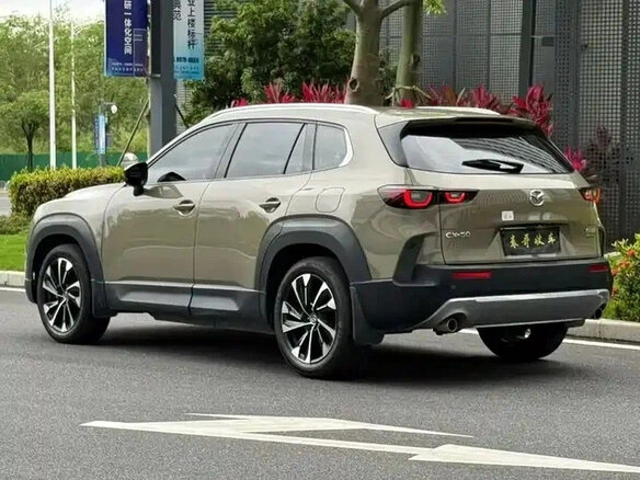 2023 Mazda CX-50, зелёный, 2313004 рублей - вид 3
