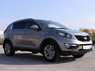 2014 Kia Sportage III Рестайлинг, серебристый, 1404000 рублей, вид 3