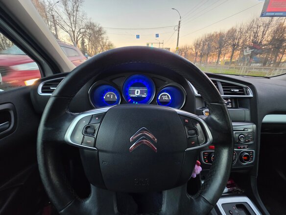 2013 Citroen C4 II, белый, 580000 рублей - вид 10