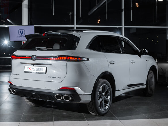 2025 Changan CS75 Plus IV, серый, 4249900 рублей - вид 3