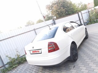 2006 Skoda Octavia II (A5), белый, 535000 рублей, вид 2