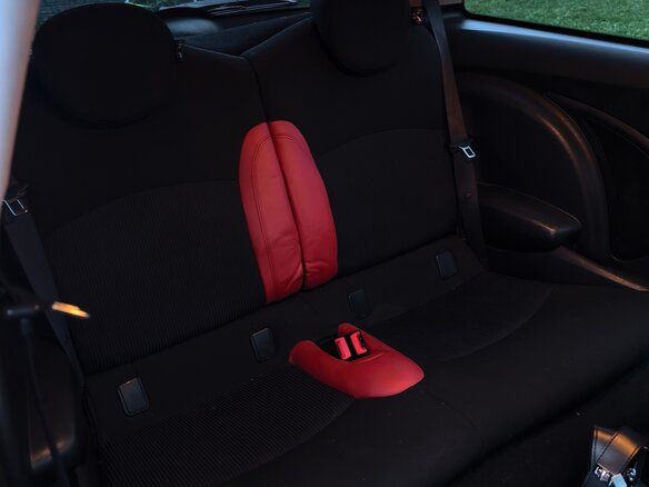 2008 Mini Hatch Cooper II (R56), красный, 720000 рублей - вид 23