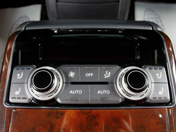 2015 Audi A8 Long III (D4) Рестайлинг, чёрный, 2629000 рублей - вид 18