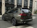 2023 BMW X7 40i I (G07) Рестайлинг, зелёный, 11790000 рублей - вид 2