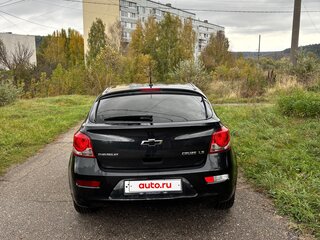 2013 Chevrolet Cruze I Рестайлинг, чёрный, 650000 рублей, вид 4