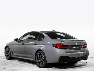 2022 BMW 5 серии 530e VII (G30/G31/G38) Рестайлинг, серый, 5400000 рублей, вид 5