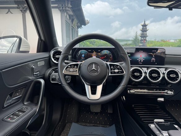 2022 Mercedes-Benz A-Класс 180 Long IV (W177) Рестайлинг, белый, 1680007 рублей - вид 10