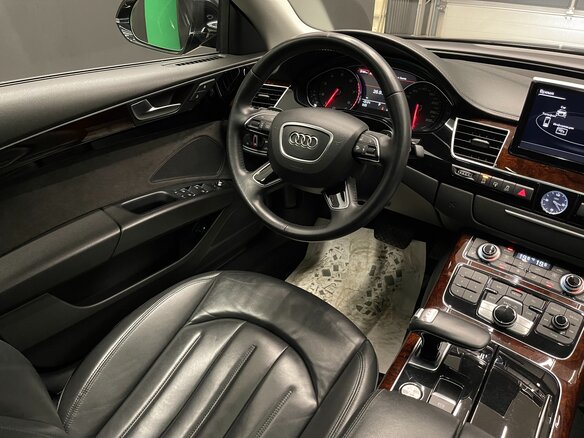 2013 Audi A8 III (D4), чёрный, 2530000 рублей - вид 25