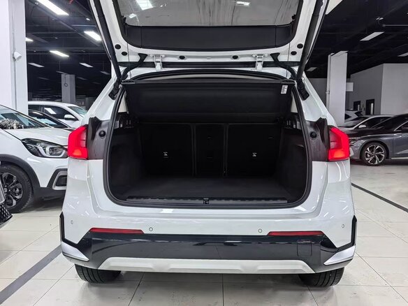 2023 BMW X1 Long 20Li sDrive III (U11/U12), белый, 3040999 рублей - вид 16