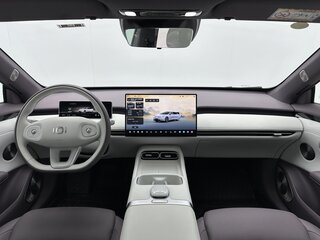 2026 Changan Qiyuan A06 28.39 kWh, серебристый, 2840000 рублей, вид 5