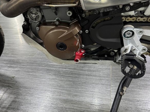 2016 Husqvarna 701 Supermoto, жёлтый, 790000 рублей - вид 9