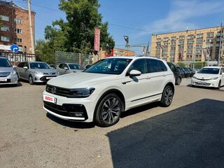 2019 Volkswagen Tiguan II, белый, 2490000 рублей, вид 1