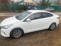 2022 Hyundai Solaris II Рестайлинг, белый, 1550000 рублей - вид 2