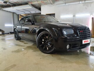 2004 Chrysler 300C I, чёрный, 2500000 рублей, вид 4
