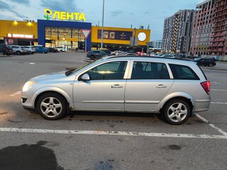2007 Opel Astra H Рестайлинг, серебристый, 449999 рублей, вид 3