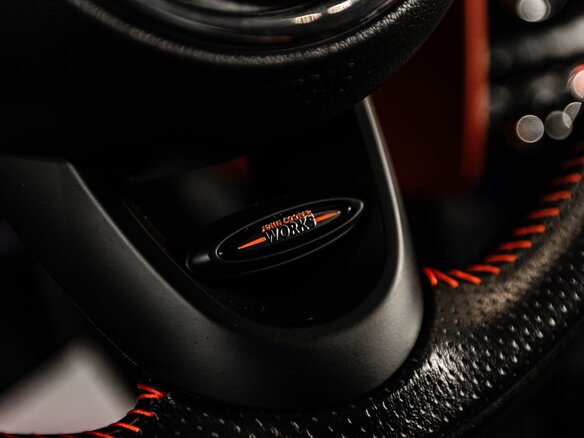 2019 Mini Hatch JCW III (F55/F56) Рестайлинг, зелёный, 2500000 рублей - вид 35