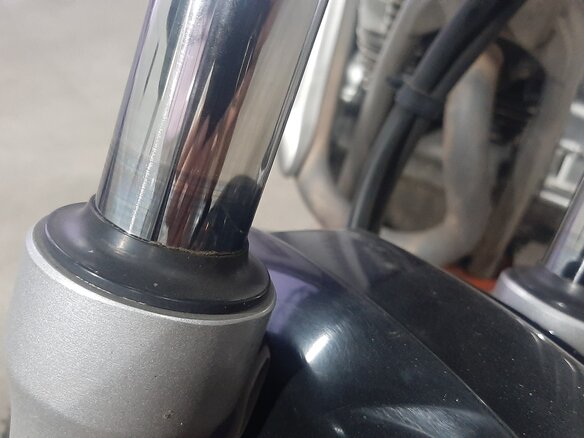 2010 Yamaha XG250 Tricker, оранжевый - вид 7