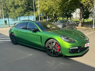 2018 Porsche Panamera GTS Sport Turismo II, зелёный, 8300000 рублей, вид 3