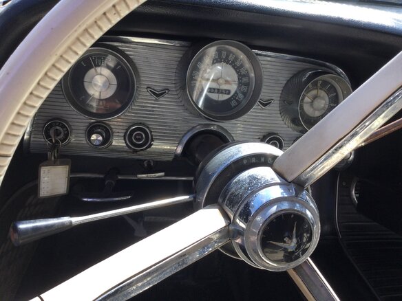 1957 Ford Thunderbird I, жёлтый - вид 10