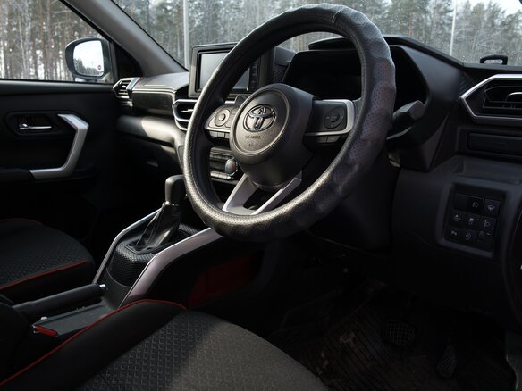 2019 Toyota Raize I, чёрный, 1790000 рублей - вид 4