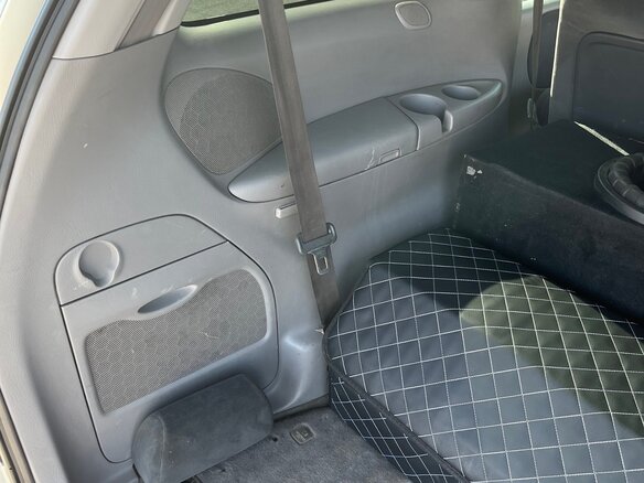 2001 Mazda MPV II (LW), серебристый, 400000 рублей - вид 21
