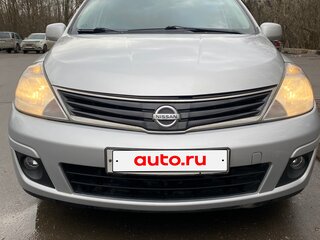 2011 Nissan Tiida I Рестайлинг, серый, 630000 рублей, вид 2
