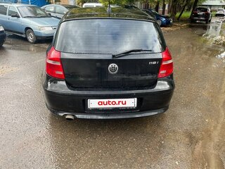 2008 BMW 1 серии 118i I (E81/E82/E87/E88) Рестайлинг, чёрный, 639000 рублей, вид 5