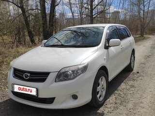 2010 Toyota Corolla Fielder X (E140, E150) Рестайлинг, белый, 970000 рублей, вид 1