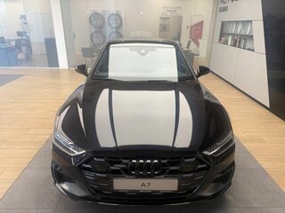 2026 Audi A7 L 45 TFSI II (4K), чёрный, 7190000 рублей, вид 2