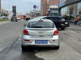 2012 Chevrolet Cruze I, серебристый, 729000 рублей, вид 5