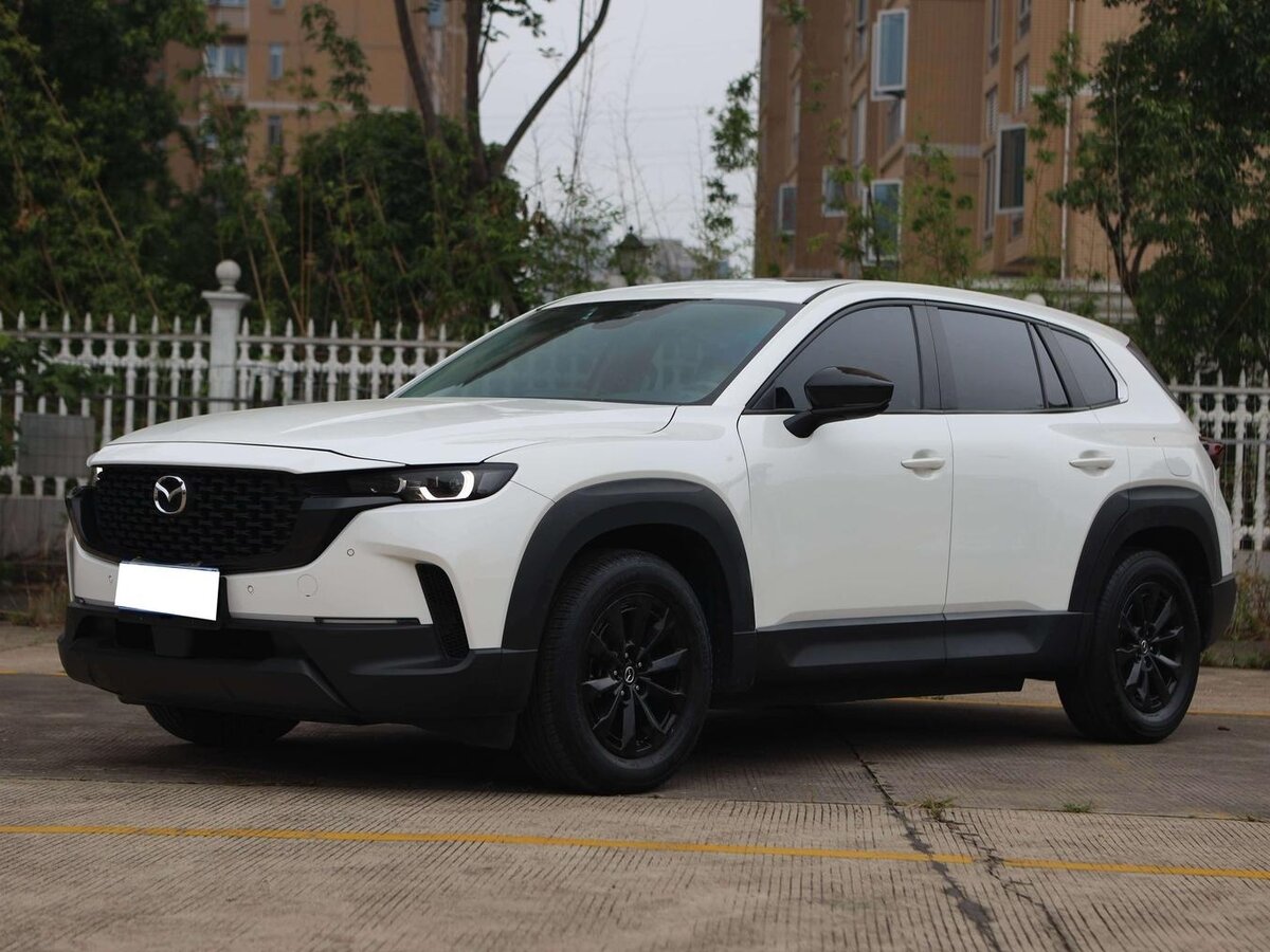 Открыть фотографии: Mazda CX-50
