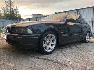 2002 BMW 5 серии 525i IV (E39) Рестайлинг, чёрный, 1100000 рублей, вид 4